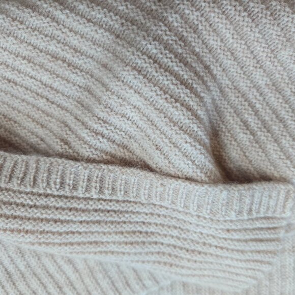 Halogen Cashmere Oblong Scarf - Picture 6 of 8